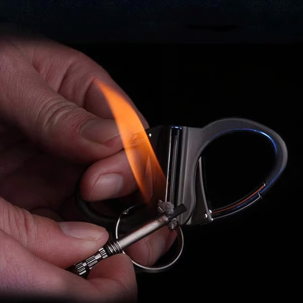 Adventure? Emergency? This Keychain Always Has Your Back 🧭